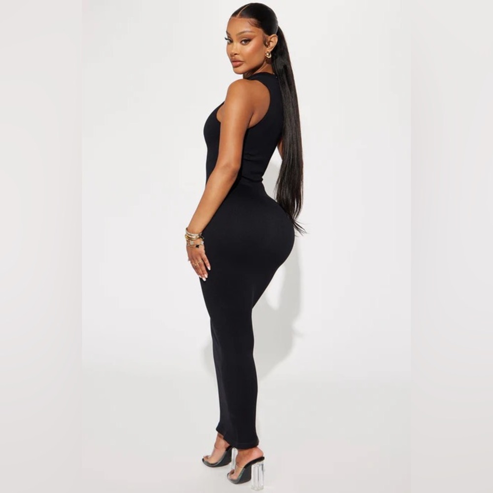 Fashion Nova Analise Seamless Black Cutout Bodycon Maxi Dress Size M/L NWT - Picture 3 of 6